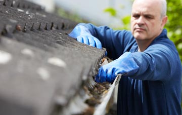 cleaning and inspecting Pembridge roofs